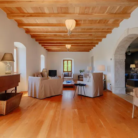Villa Casa Ceppi - Luxury Historic Venetian - 8p Cepic